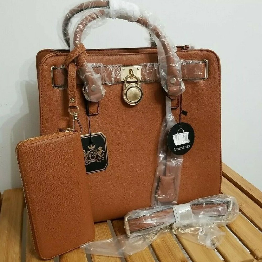 Deluxity LA Tan Zip Faux Leather Handbag Set, NWT